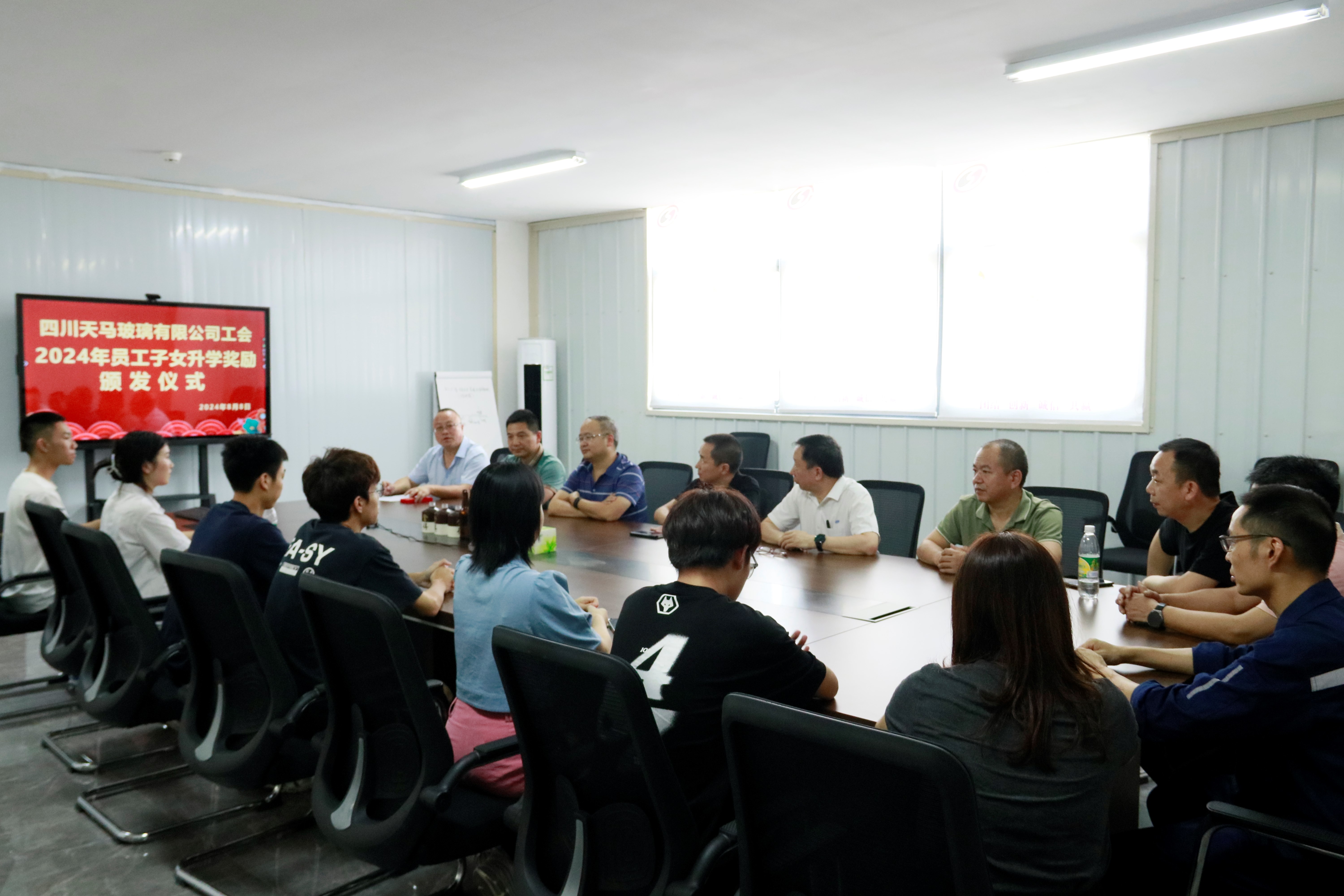 аϣ  аĴֲbIbo֯ԱŮչѧ(ͼ1)